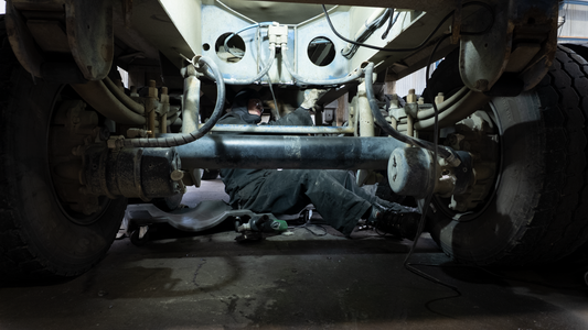 What to Expect From a Professional Truck Repair Service - The Workshop 1924